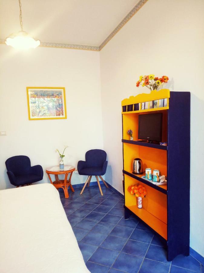 B&B La Casa Del Gelso Acquafredda Zewnętrze zdjęcie